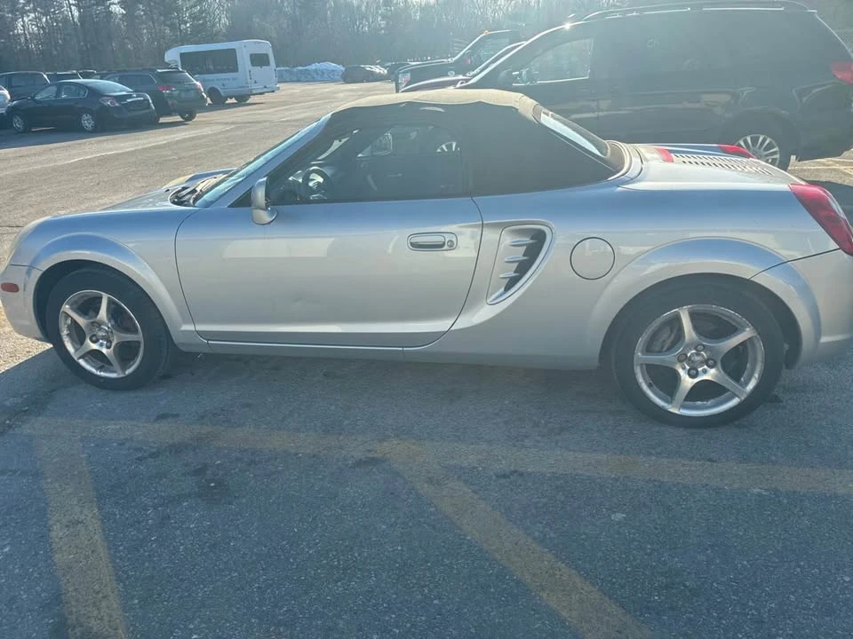 2003 Toyota MR2 Spyder/MR-S - Image 6 of 12