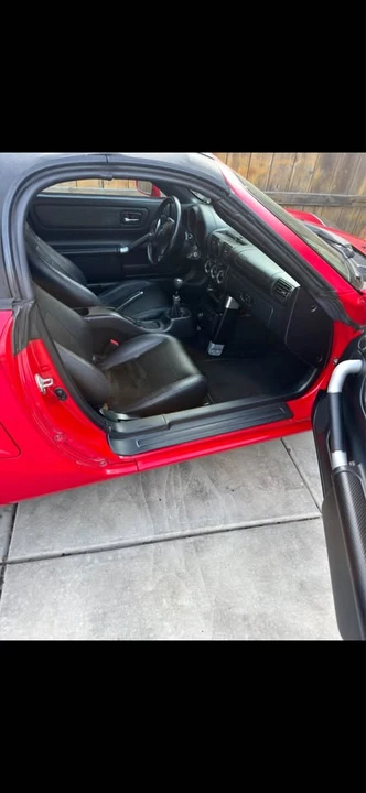 2003 Toyota MR2 Spyder/MR-S - Image 5 of 12
