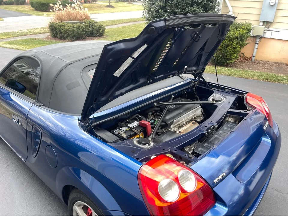 2003 Toyota MR2 Spyder/MR-S - Image 14 of 15