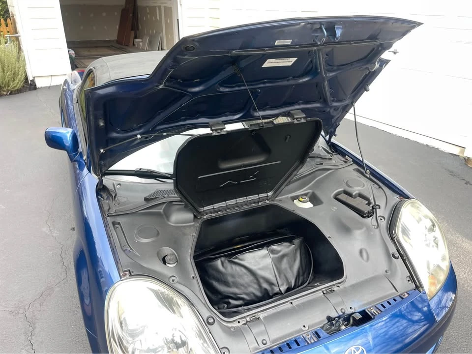 2003 Toyota MR2 Spyder/MR-S - Image 15 of 15