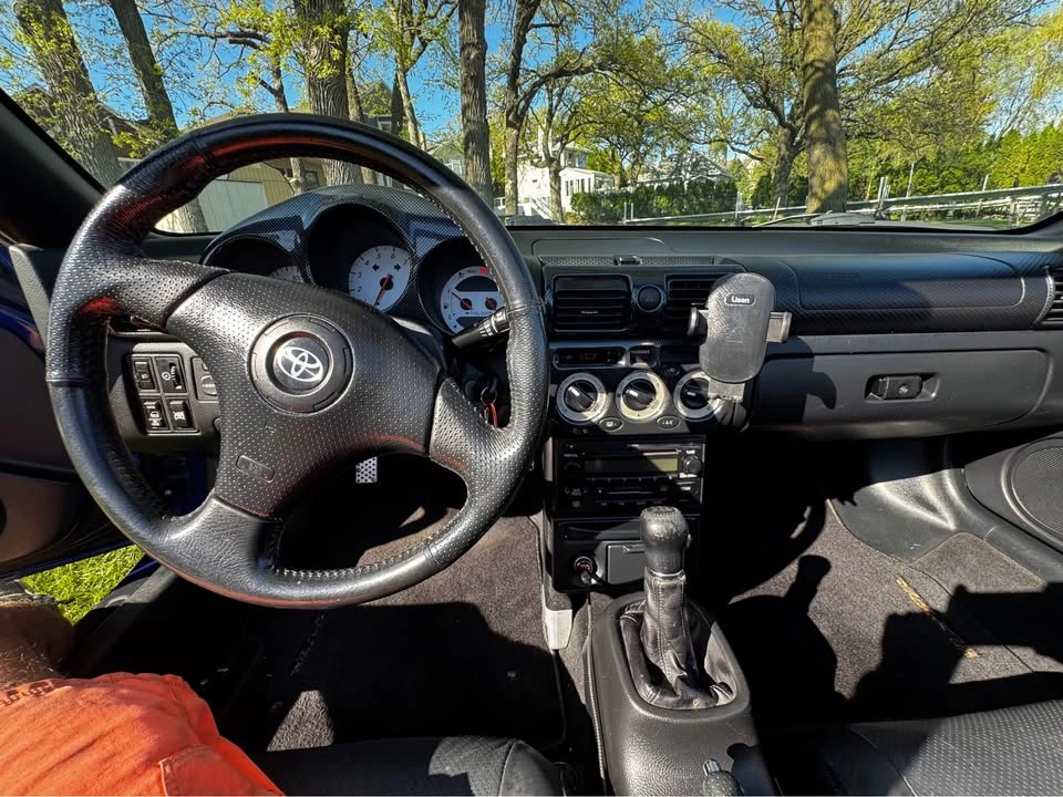 2003 Toyota MR2 Spyder/MR-S - Image 6 of 9