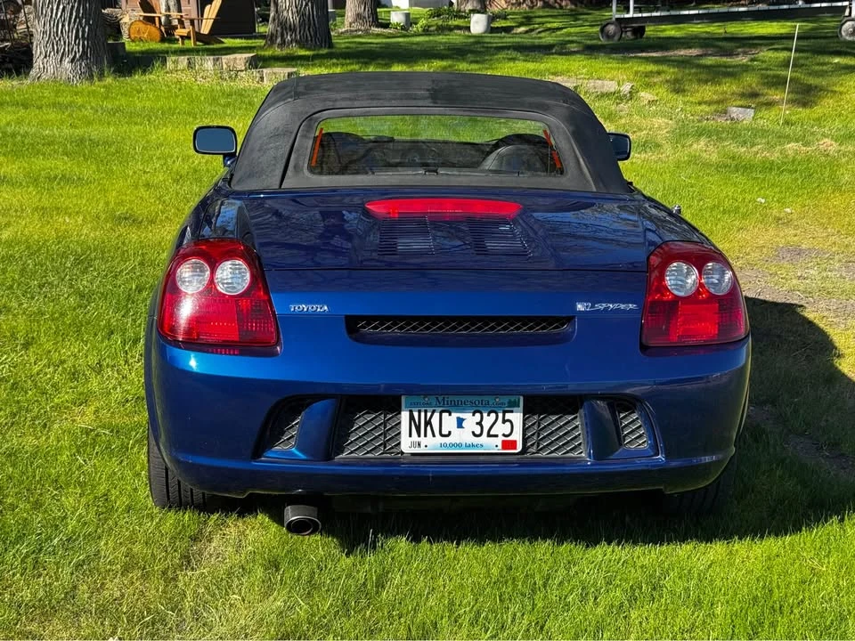 2003 Toyota MR2 Spyder/MR-S - Image 2 of 9