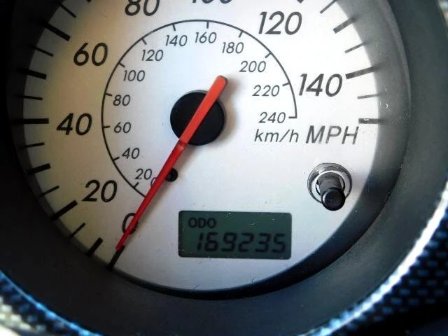 2003 Toyota MR2 Spyder/MR-S - Image 13 of 14