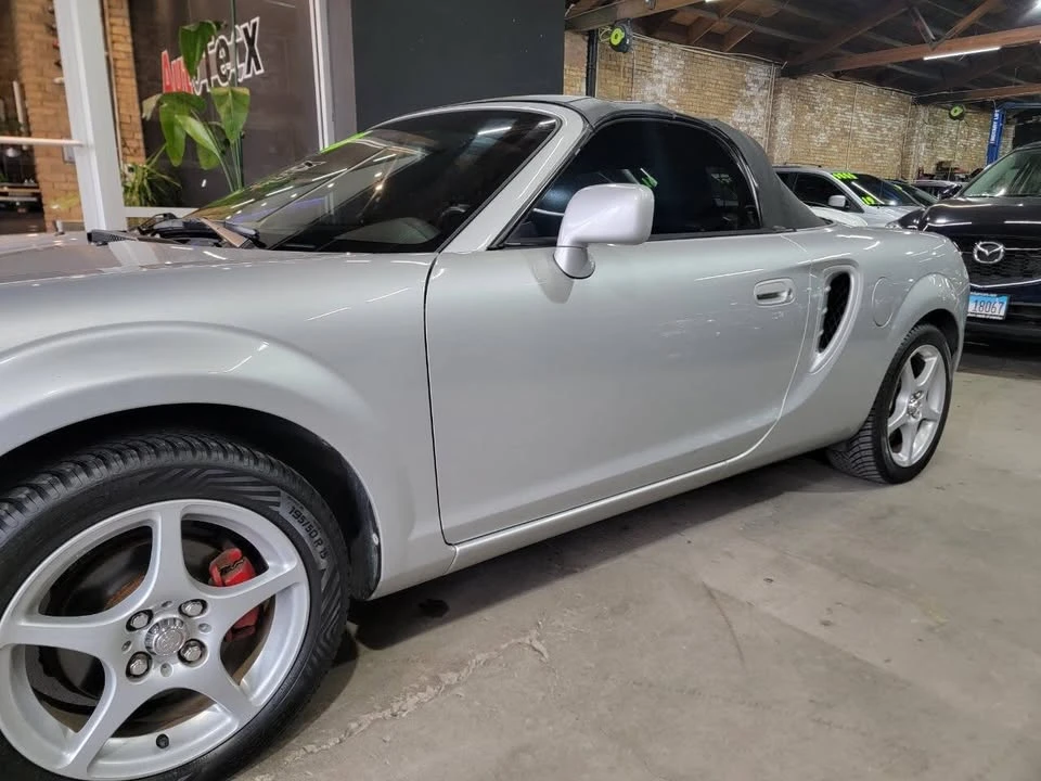 2003 Toyota MR2 Spyder/MR-S - Image 10 of 20
