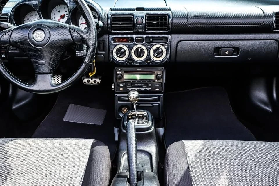 2003 Toyota MR2 Spyder/MR-S - Image 20 of 20