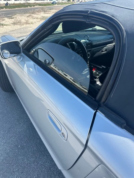2003 Toyota MR2 Spyder/MR-S - Image 12 of 17
