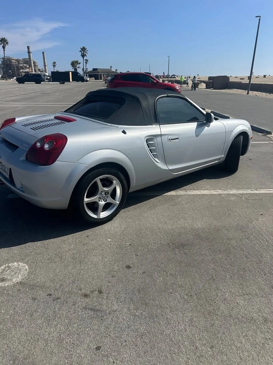 2003 Toyota MR2 Spyder/MR-S - Image 5 of 17
