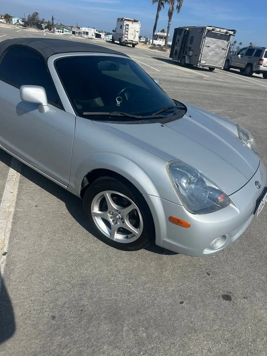 2003 Toyota MR2 Spyder/MR-S - Image 8 of 17