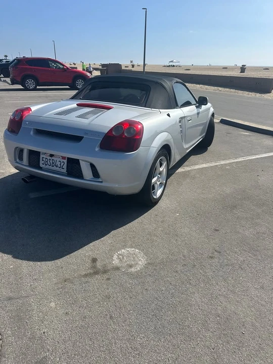 2003 Toyota MR2 Spyder/MR-S - Image 6 of 17