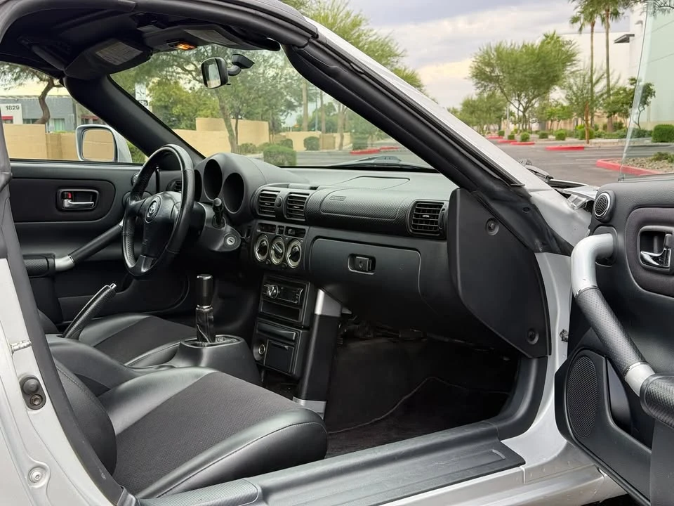 2003 Toyota MR2 Spyder/MR-S - Image 4 of 11