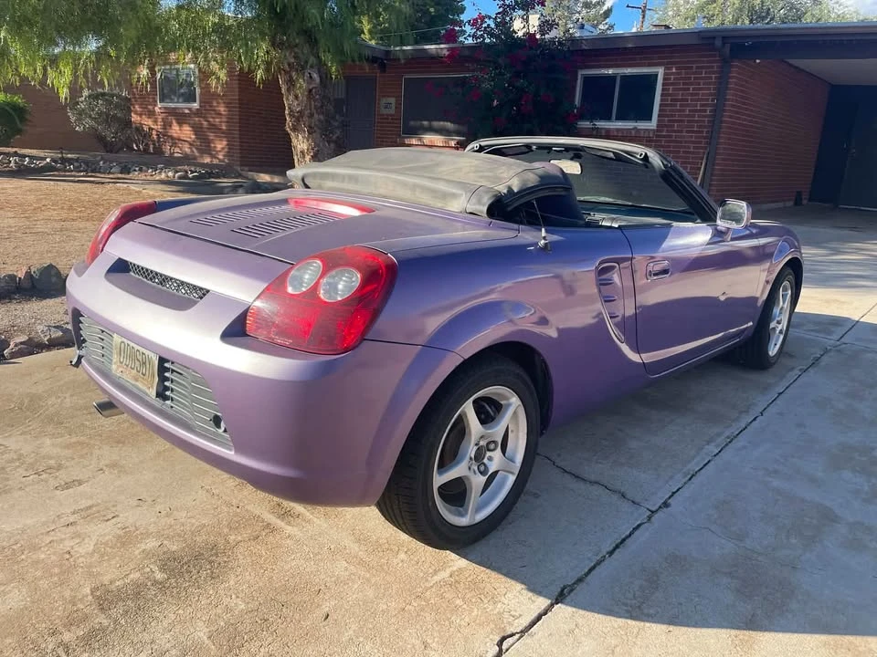2003 Toyota MR2 Spyder/MR-S - Image 2 of 2