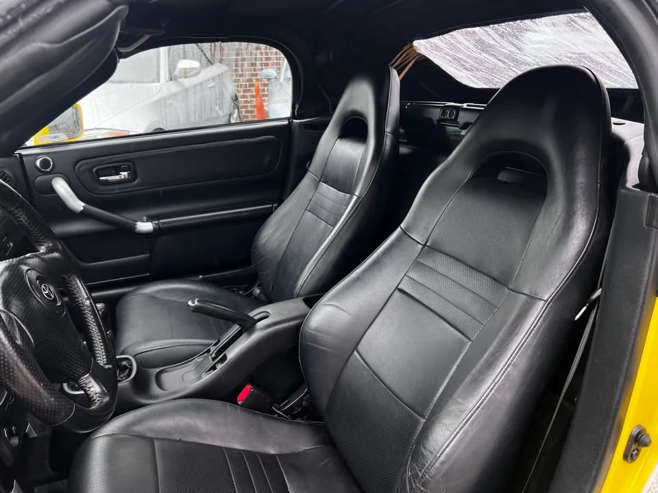 2003 Toyota MR2 Spyder/MR-S - Image 11 of 14