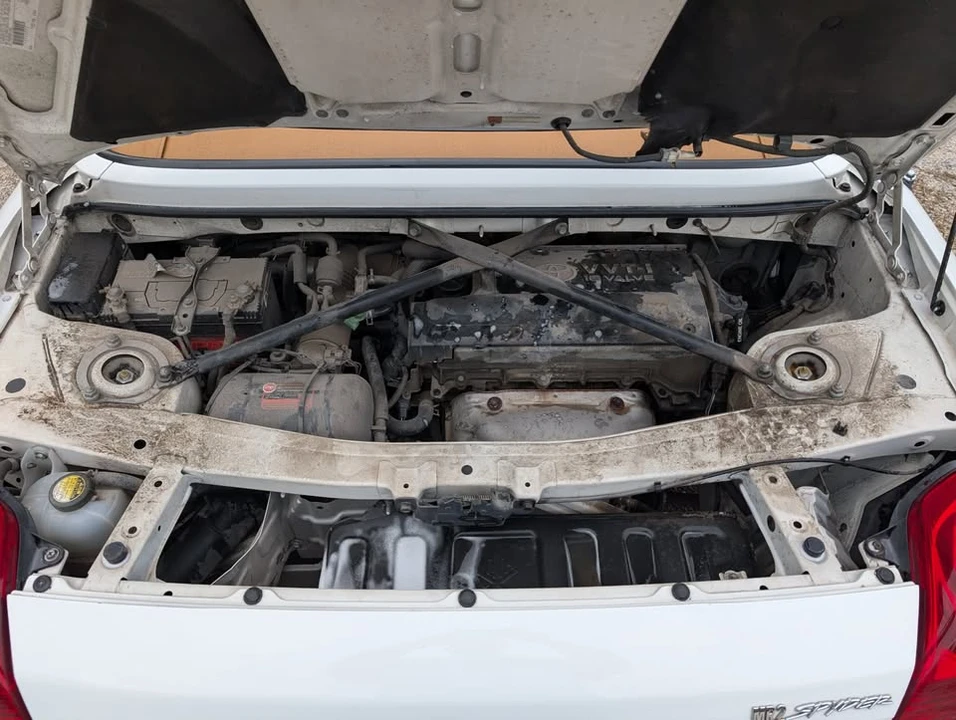 2003 Toyota MR2 Spyder/MR-S - Image 10 of 15