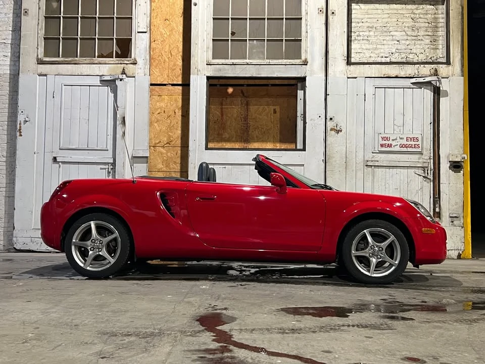 2003 Toyota MR2 Spyder/MR-S - Image 2 of 10