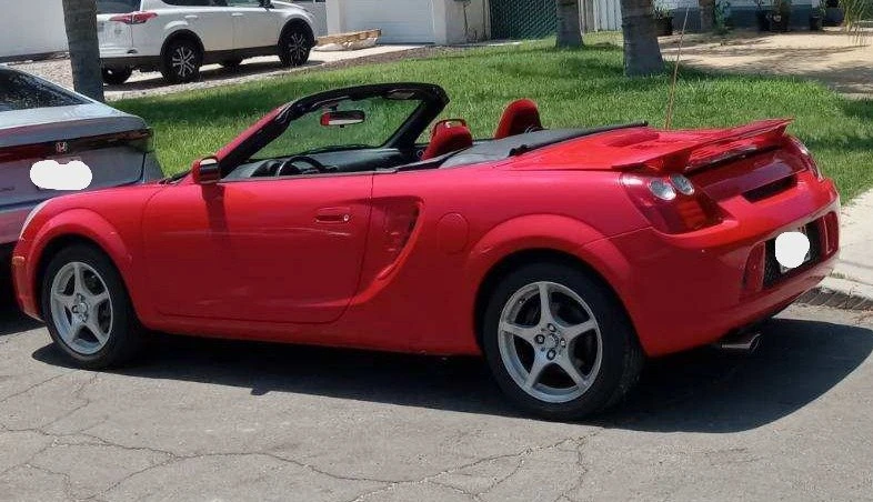 2003 Toyota MR2 Spyder/MR-S - Image 2 of 7