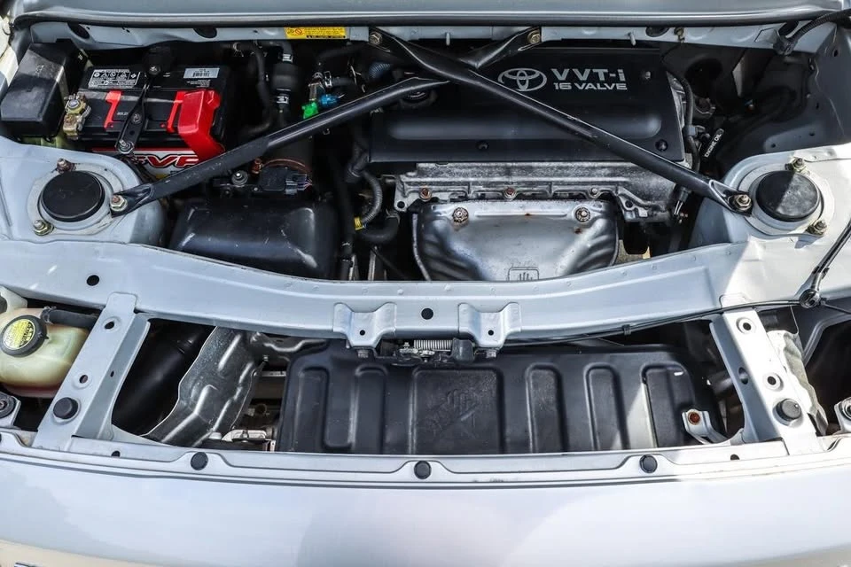 2003 Toyota MR2 Spyder/MR-S - Image 13 of 20