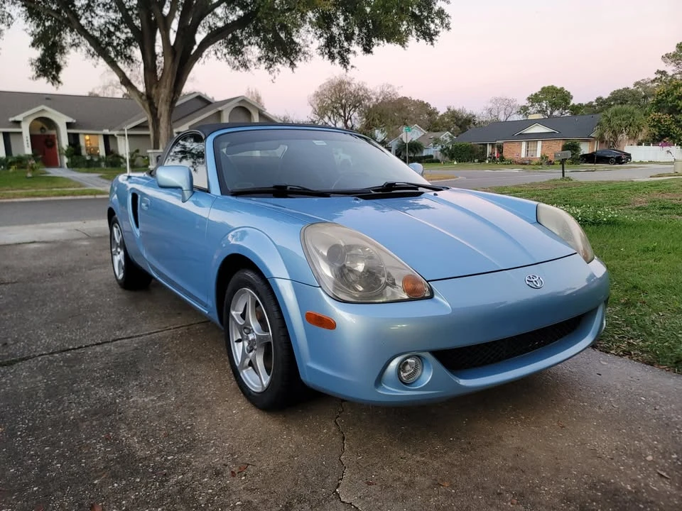 2003 Toyota MR2 Spyder/MR-S - Image 2 of 16