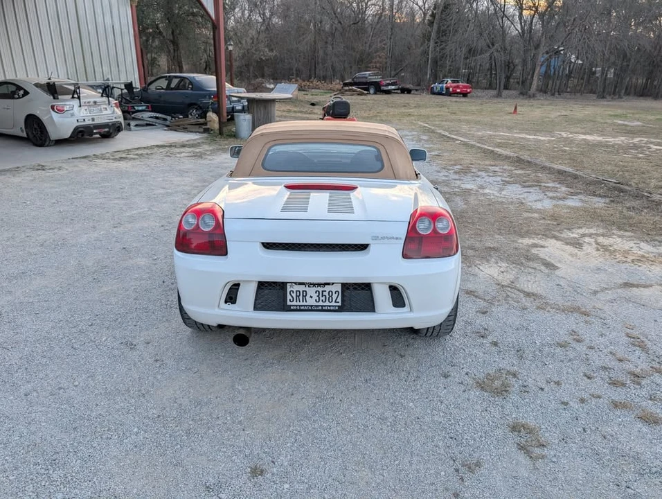 2003 Toyota MR2 Spyder/MR-S - Image 4 of 11