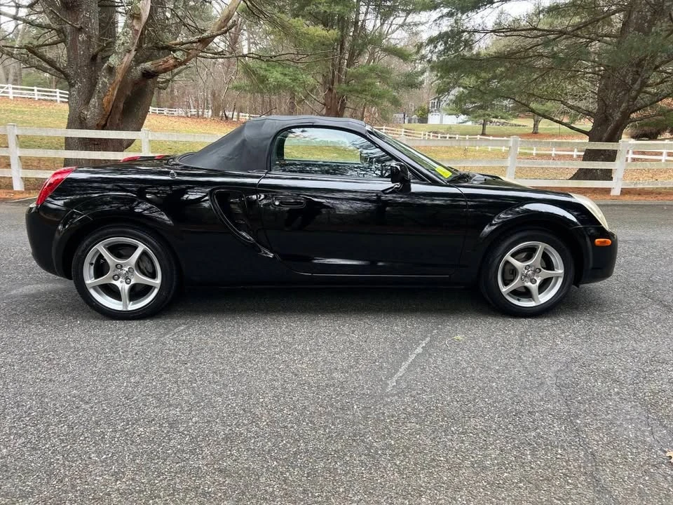 2003 Toyota MR2 Spyder/MR-S - Image 16 of 20