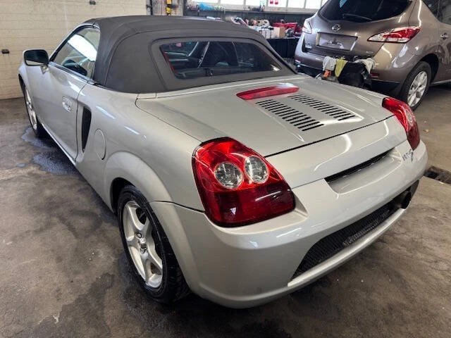 2003 Toyota MR2 Spyder/MR-S - Image 12 of 14