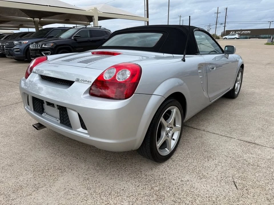 2003 Toyota MR2 Spyder/MR-S - Image 11 of 20