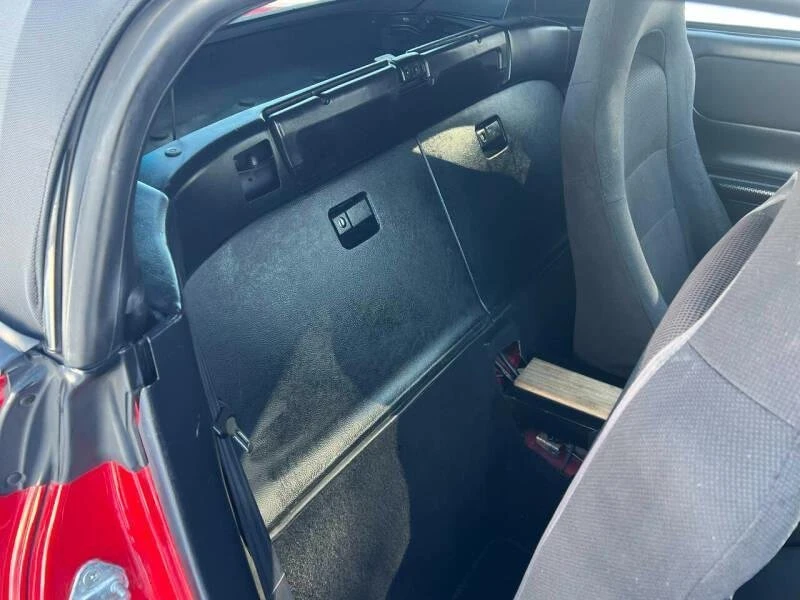 2003 Toyota MR2 Spyder/MR-S - Image 19 of 20