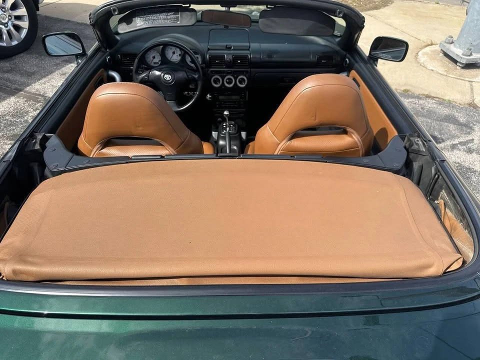 2003 Toyota MR2 Spyder/MR-S - Image 5 of 10
