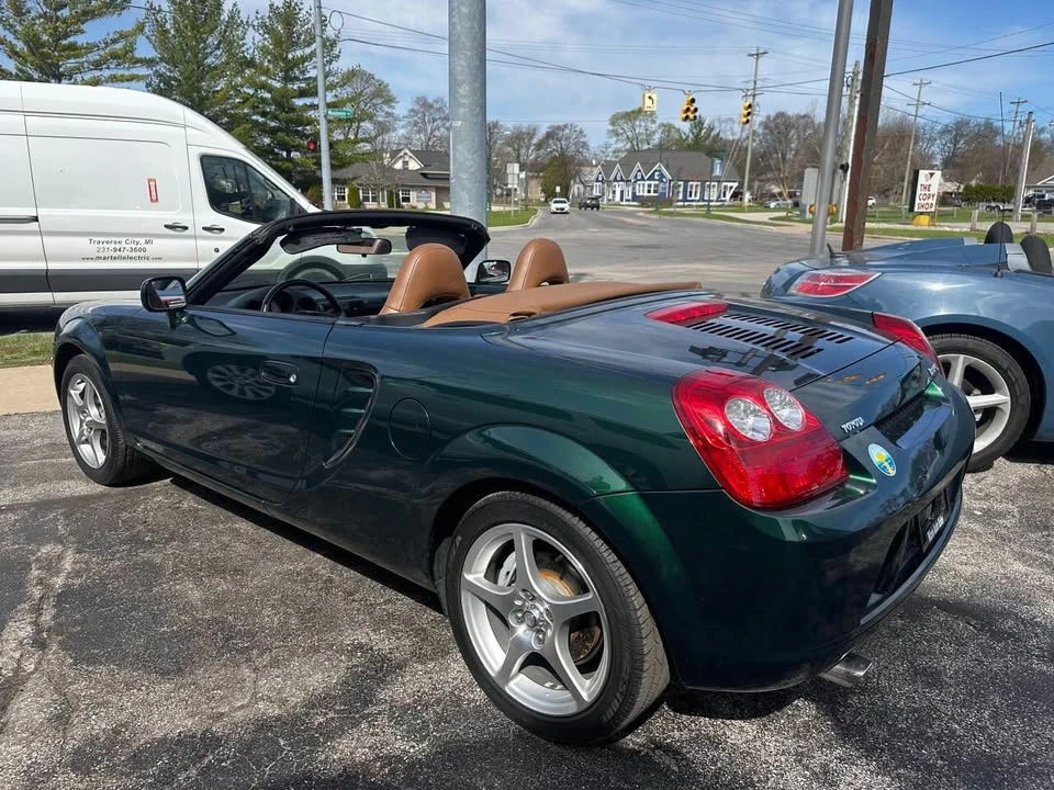 2003 Toyota MR2 Spyder/MR-S - Image 4 of 10