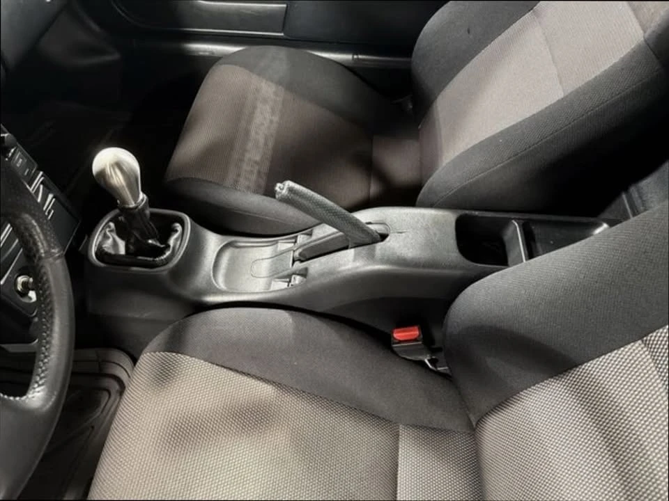 2003 Toyota MR2 Spyder/MR-S - Image 18 of 20