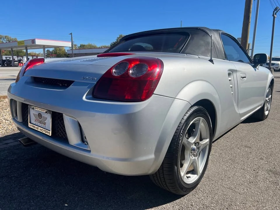2003 Toyota MR2 Spyder/MR-S - Image 9 of 20