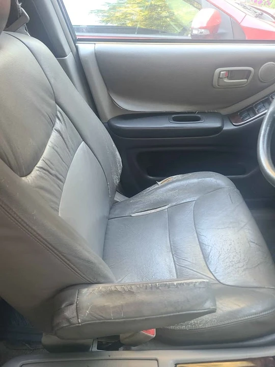 2003 Toyota Highlander - Image 4 of 11
