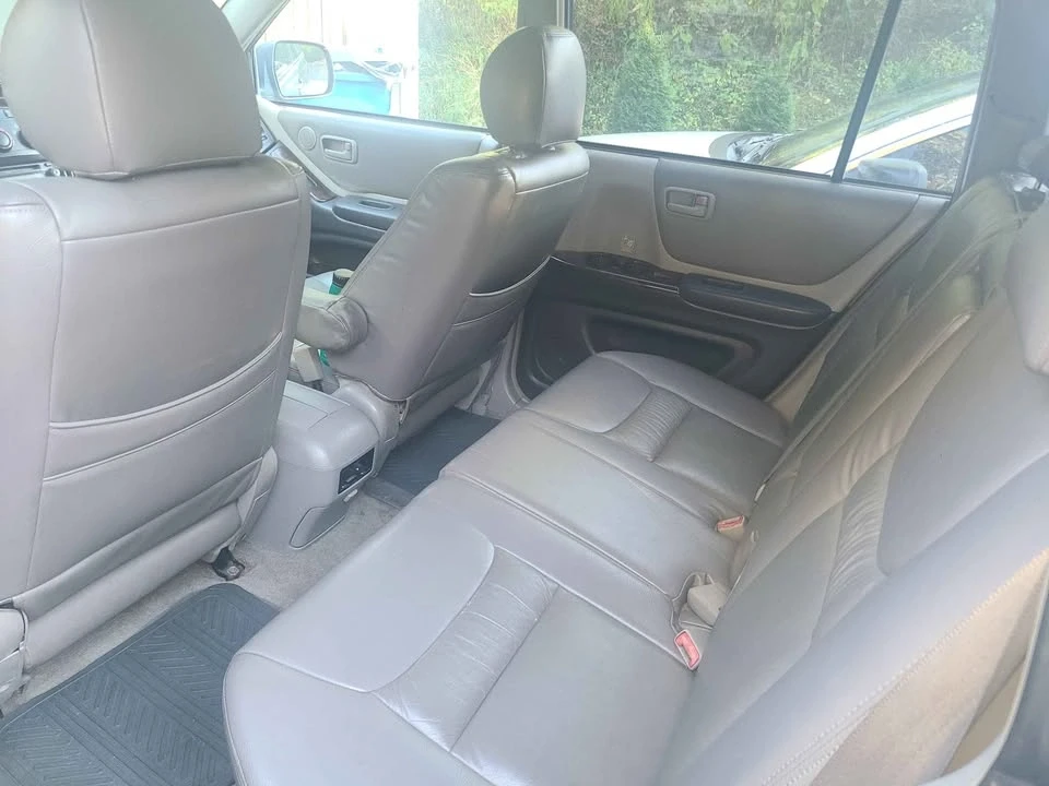 2003 Toyota Highlander - Image 5 of 11
