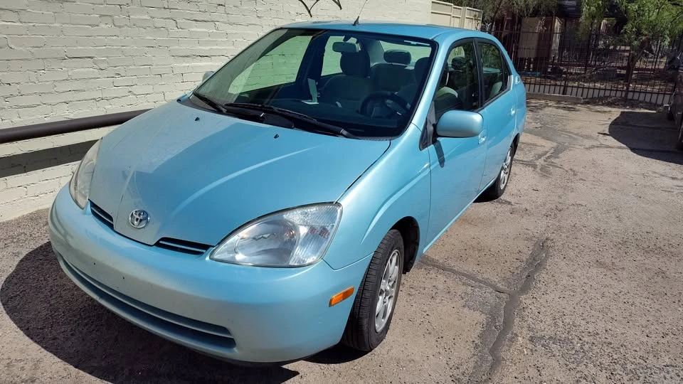2003 Toyota Prius 1st Gen - Image 2 of 8