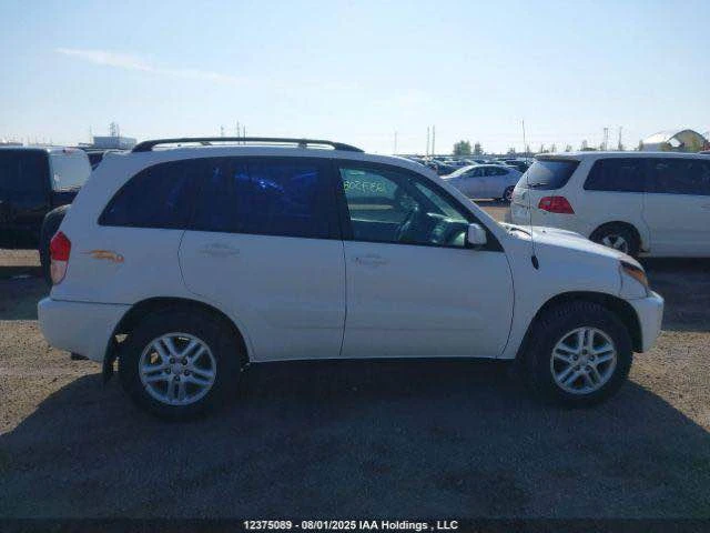 2003 Toyota RAV4 2nd Gen - Image 11 of 13