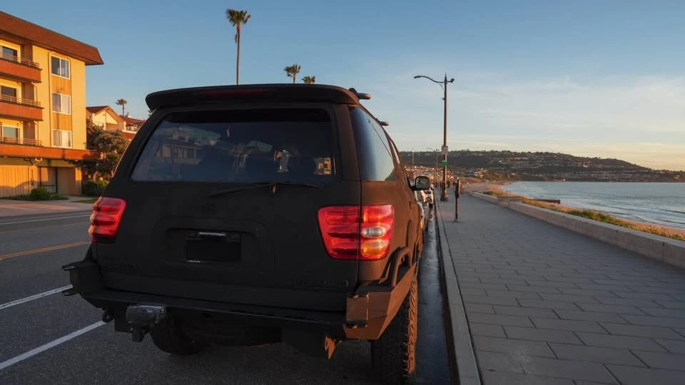 2003 Toyota Sequoia 1st Gen - Image 7 of 19