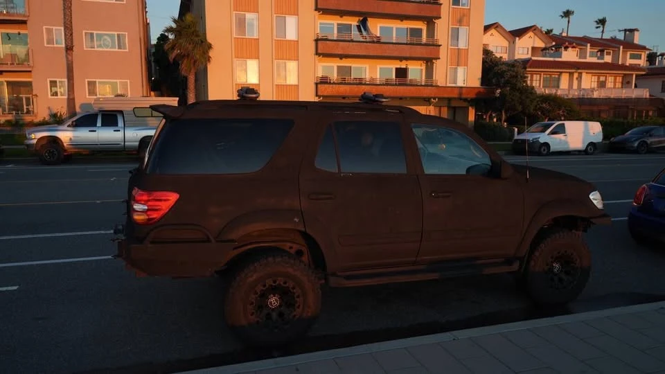 2003 Toyota Sequoia 1st Gen - Image 3 of 19