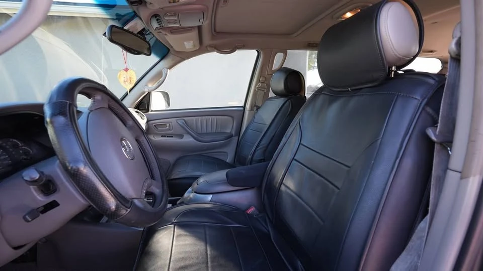 2003 Toyota Sequoia 1st Gen - Image 9 of 19
