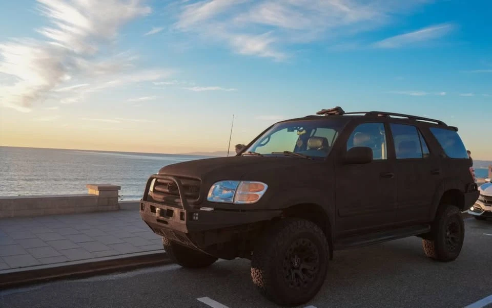 2003 Toyota Sequoia 1st Gen - Image 5 of 19