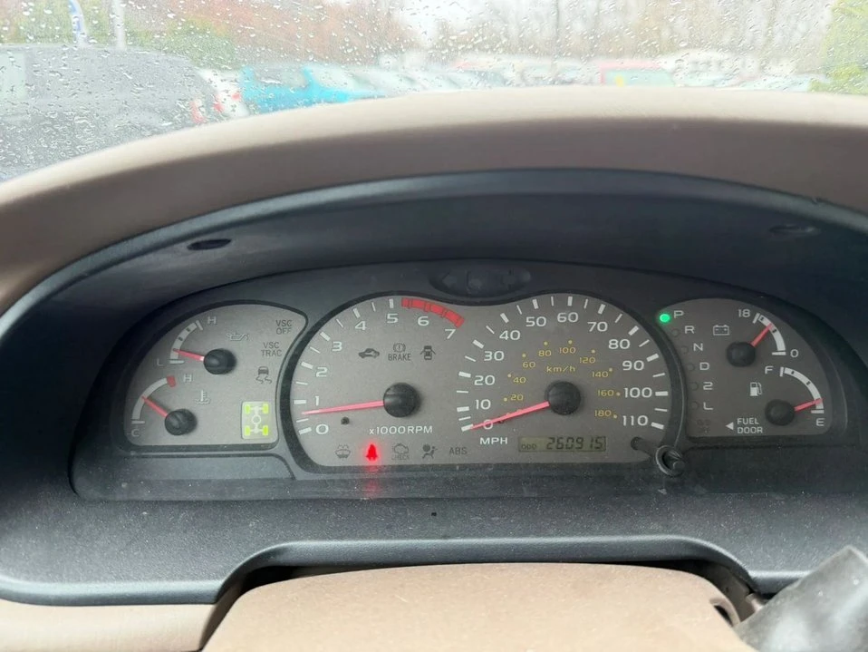 2003 Toyota Sequoia 1st Gen - Image 17 of 19