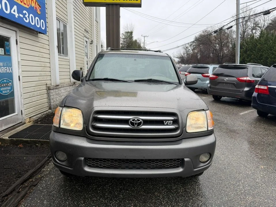 2003 Toyota Sequoia 1st Gen - Image 10 of 19