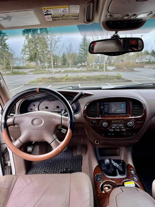 2003 Toyota Sequoia 1st Gen - Image 16 of 20