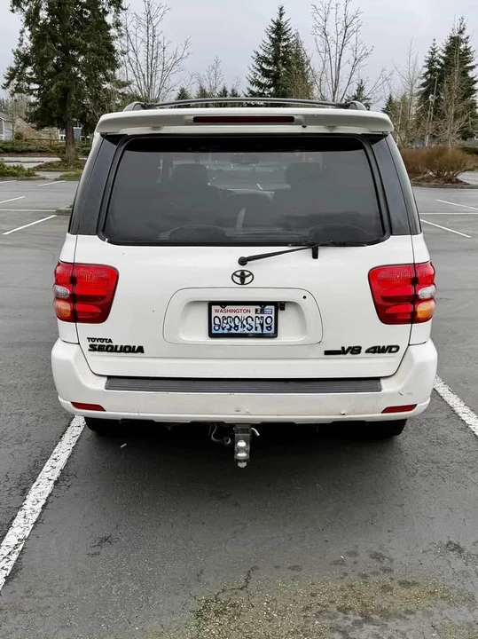 2003 Toyota Sequoia 1st Gen - Image 3 of 20