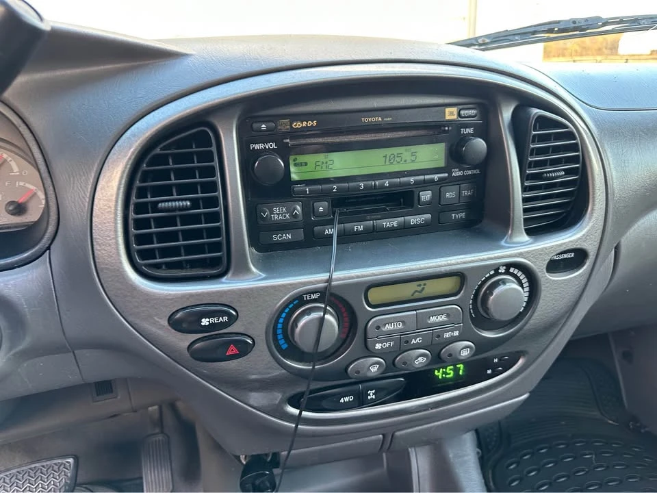 2003 Toyota Sequoia 1st Gen - Image 13 of 20
