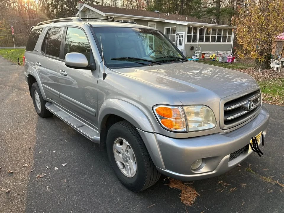 2003 Toyota Sequoia 1st Gen - Image 3 of 20
