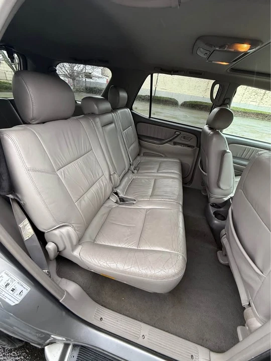 2003 Toyota Sequoia 1st Gen - Image 12 of 15