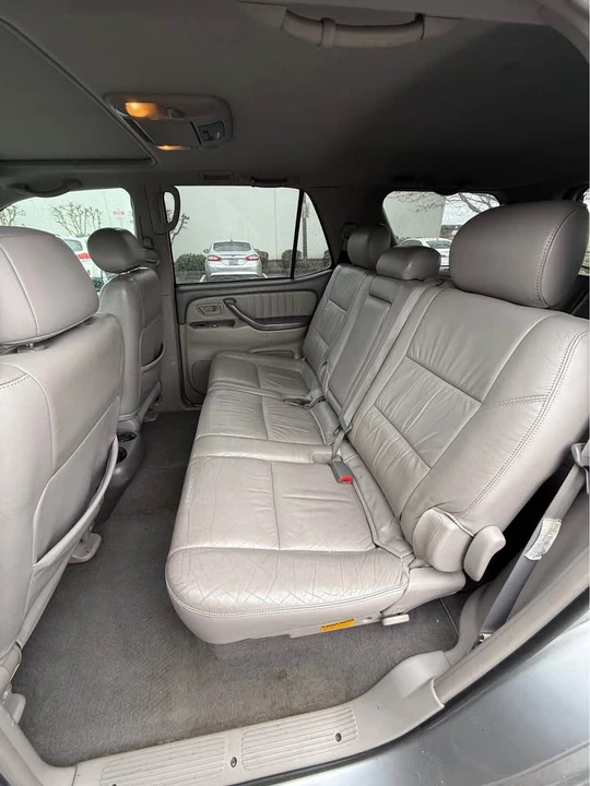 2003 Toyota Sequoia 1st Gen - Image 13 of 15