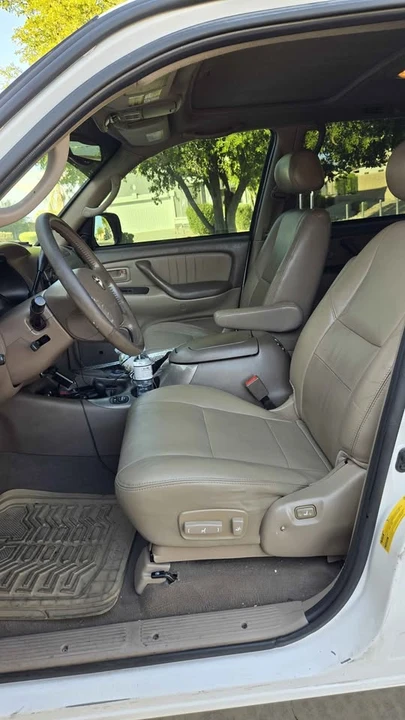 2003 Toyota Sequoia 1st Gen - Image 10 of 20