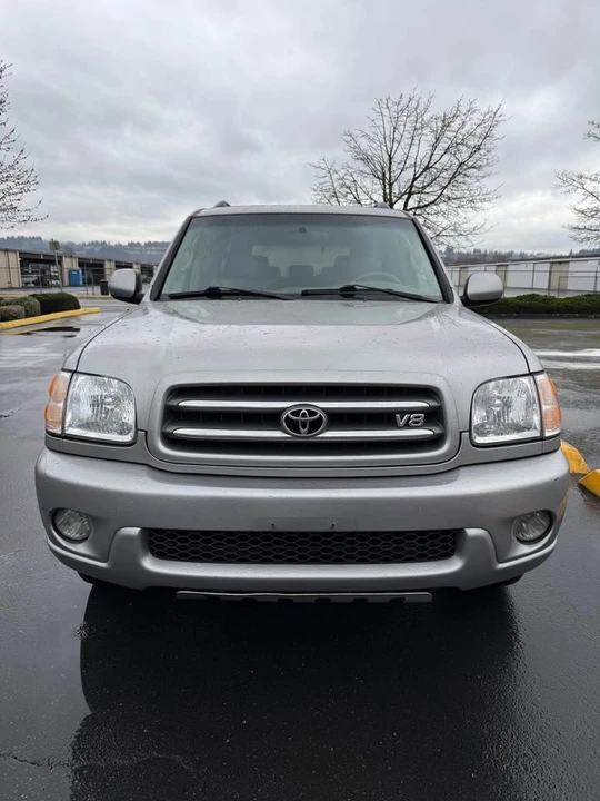 2003 Toyota Sequoia 1st Gen - Image 2 of 15