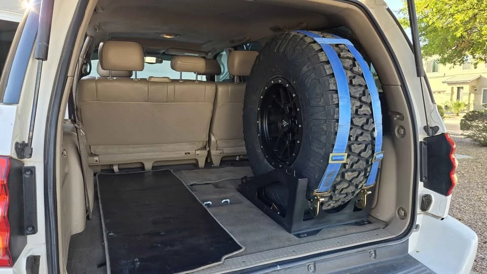 2003 Toyota Sequoia 1st Gen - Image 13 of 20