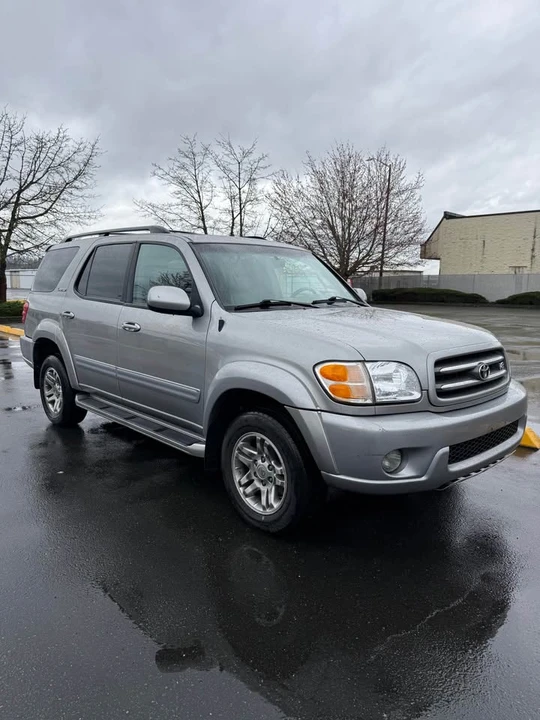 2003 Toyota Sequoia 1st Gen - Image 3 of 15